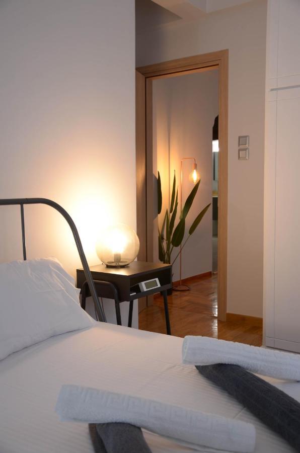 Adorable 2 Bedroom Apartment Close To Ancient Athens City Center ภายนอก รูปภาพ
