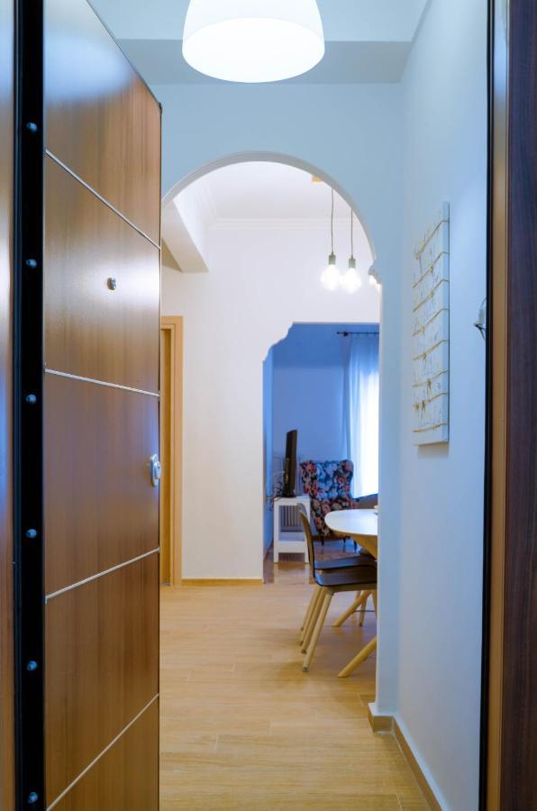 Adorable 2 Bedroom Apartment Close To Ancient Athens City Center ภายนอก รูปภาพ